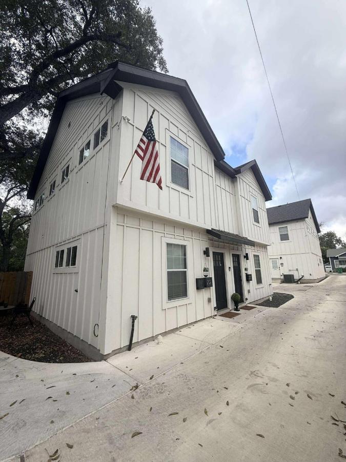 The Urban Nest - B&B San Antonio