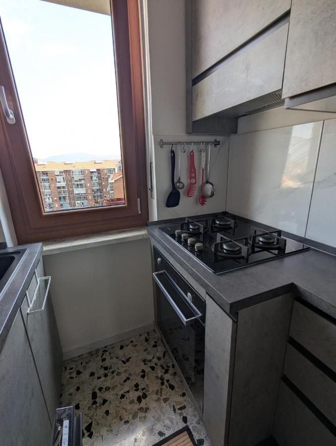 Casa Sauro, upper floor, near the stadium - B&B Turin
