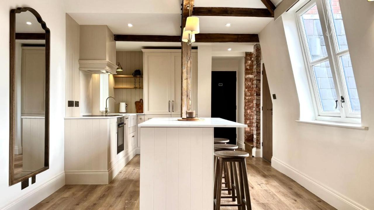 Designer 3-Bed Loft Penthouse, Northern Quarter - B&B Manchester