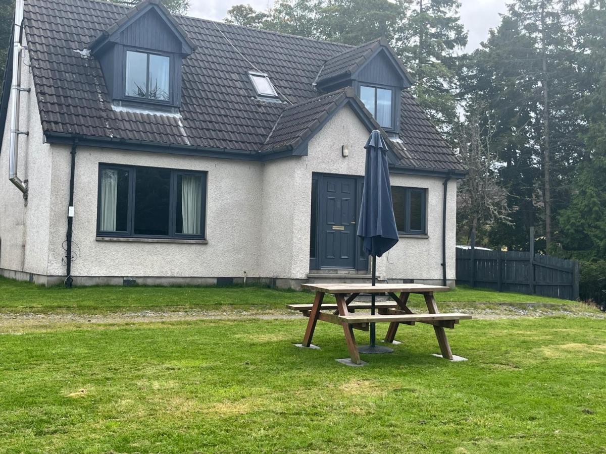 Highland Haven with Mountain Views - B&B Inverness