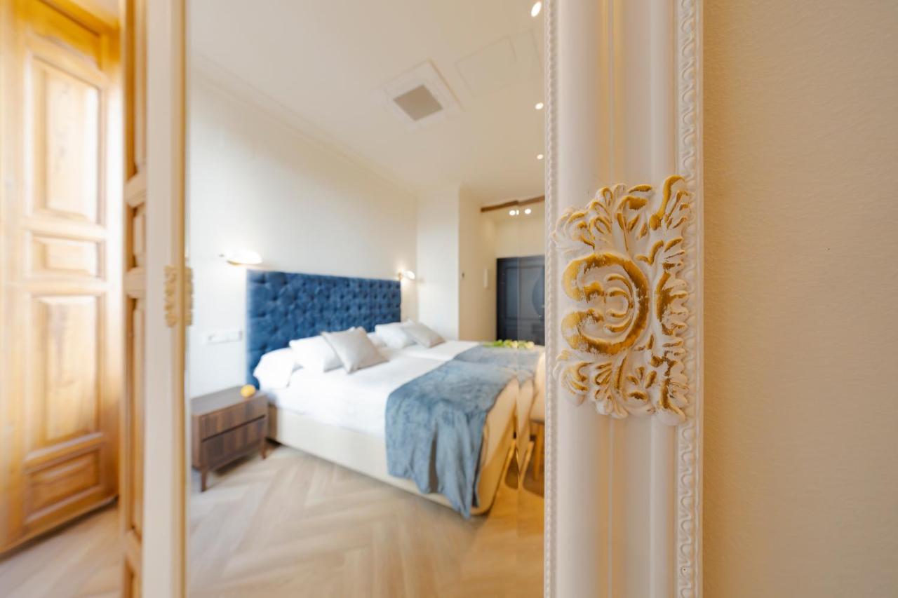 Deluxe Tweepersoonskamer met 1 of 2 Bedden en Uitzicht op de Stad 