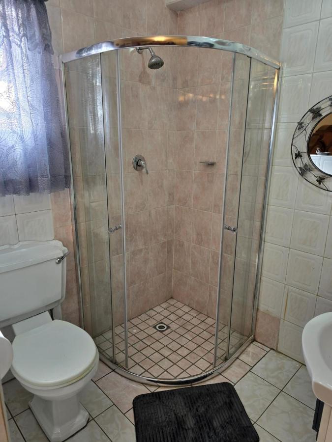 Germiston Residential Motel - Chambres d'hôtes Germinston