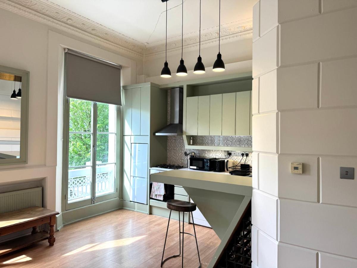 Light, bright and modern - The cutest Portobello Pad - B&B Londra