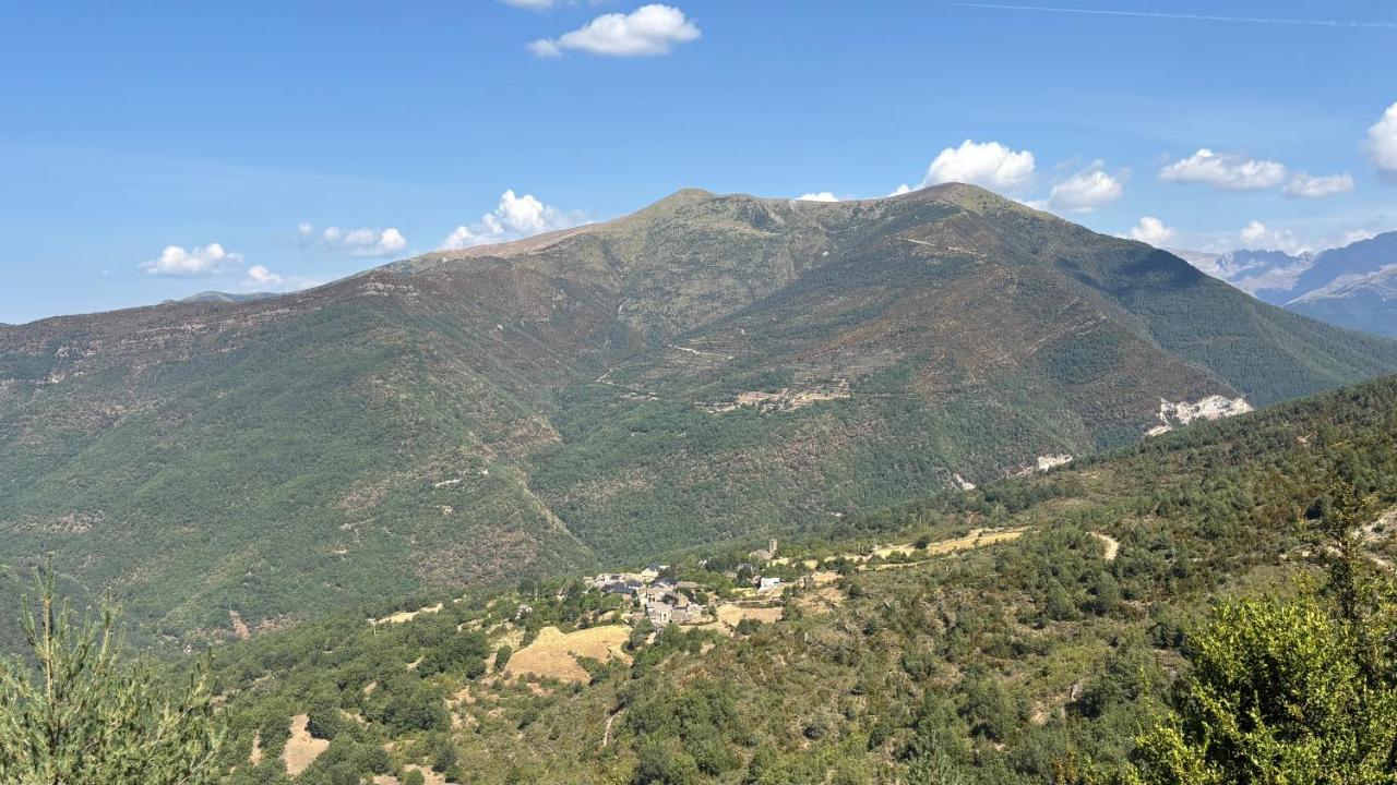 L'IBON - Dúplex de diseño con 2 baños junto a Ordesa - Bed and Breakfast Asín de Broto