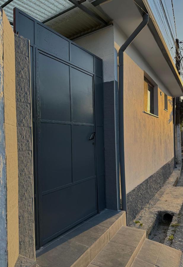 Rory's House - B&B Shkoder