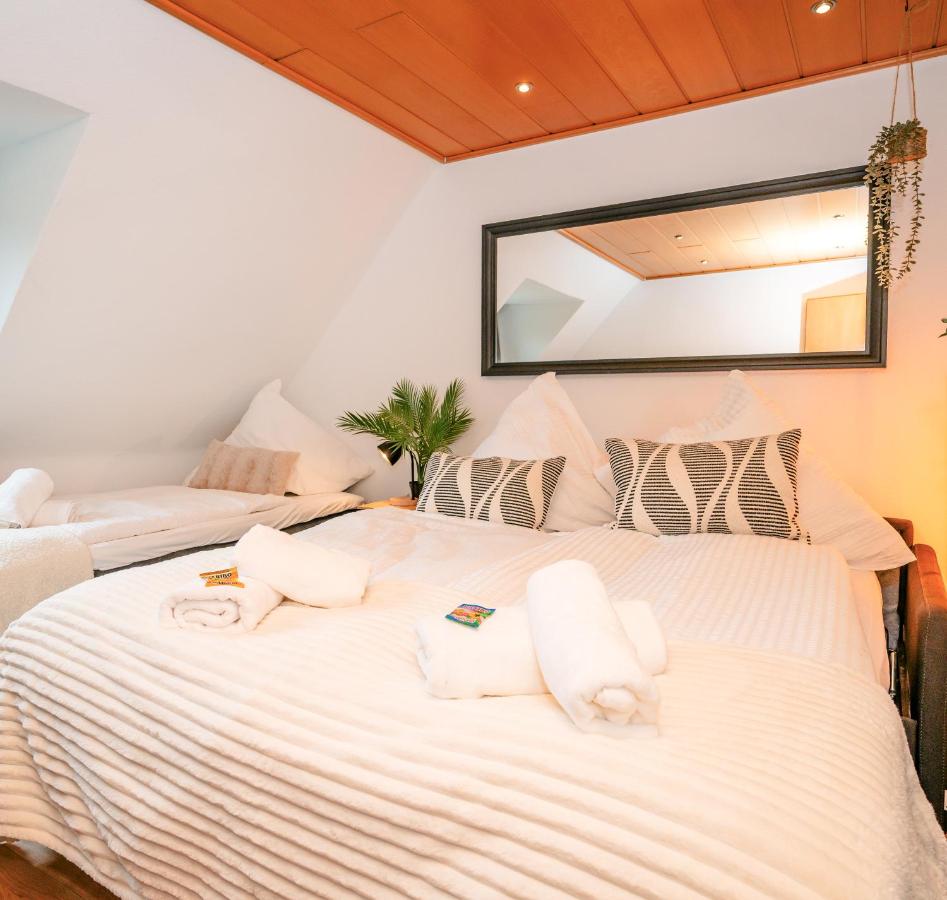 Stilvolles 2-Zimmer-Apartment nahe Centro - Ferienwohnung Oberhausen