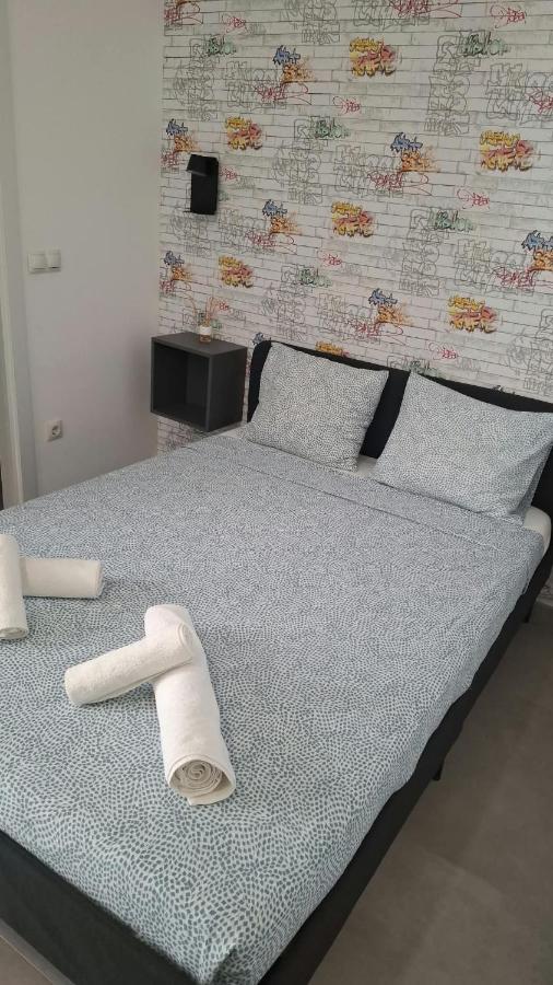 R1 Espacio Premium cerca del Metro Madrid - B&B Madrid