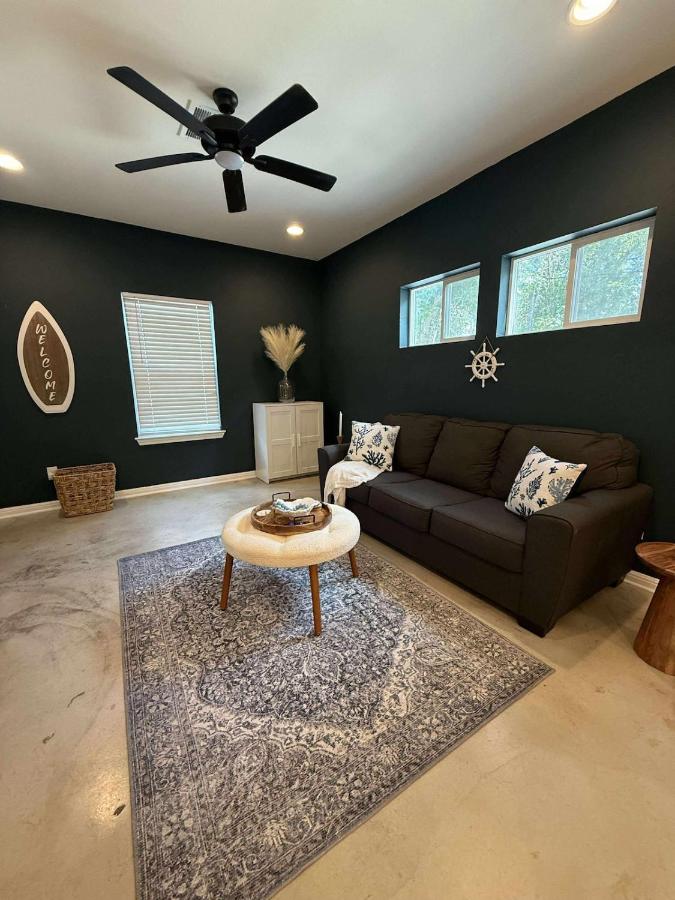 The Coastal Retreat - B&B San Antonio