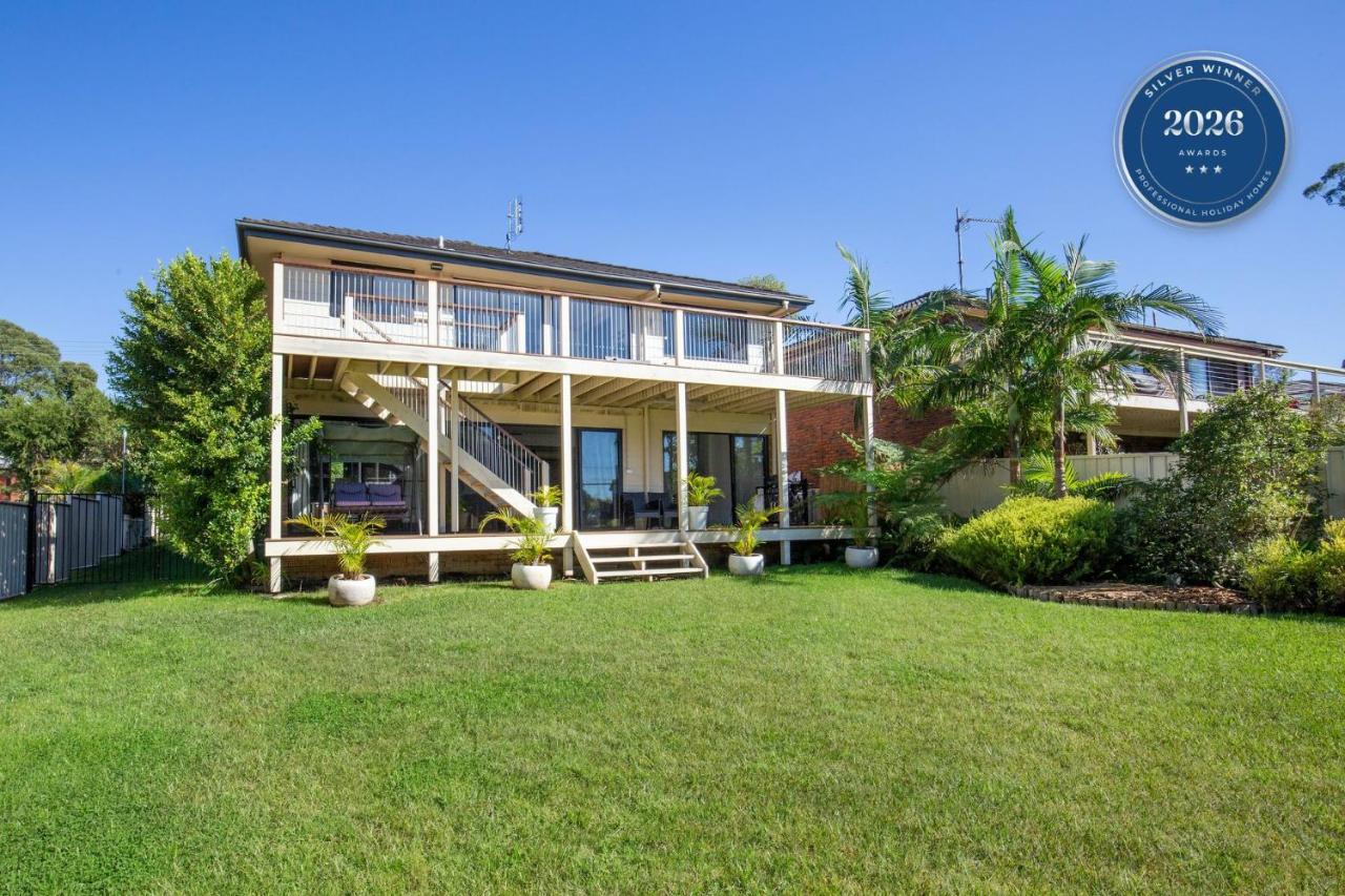 Sirius Retreat Pet Friendly 3 Mins Walk to St George Basin - Bed and Breakfast Sanctuary Point