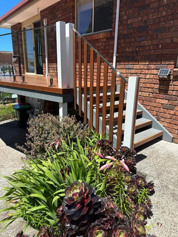 Cheerful 2-bedroom home with free wi-fi - B&B Cooee