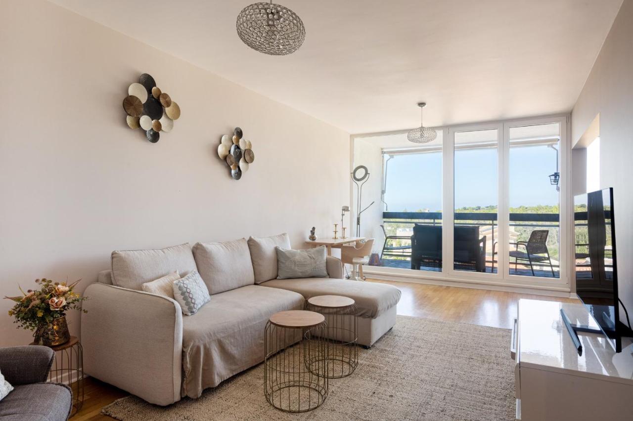 Cascais Prime 2BR with Balcony & Sea View - Ferienwohnung Cascais
