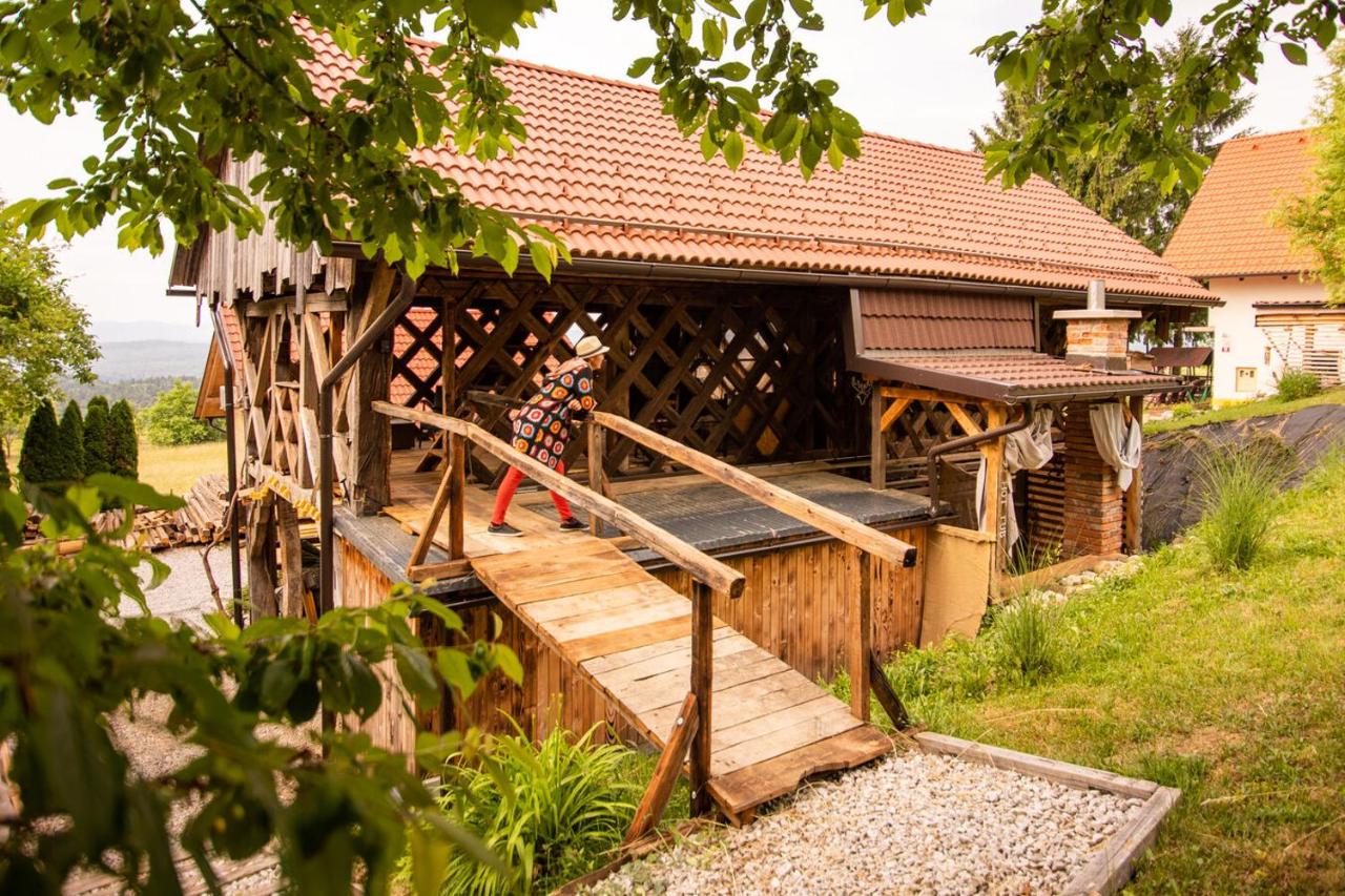 Hay barn unique experience Visole - Bed and Breakfast Slovenska Bistrica