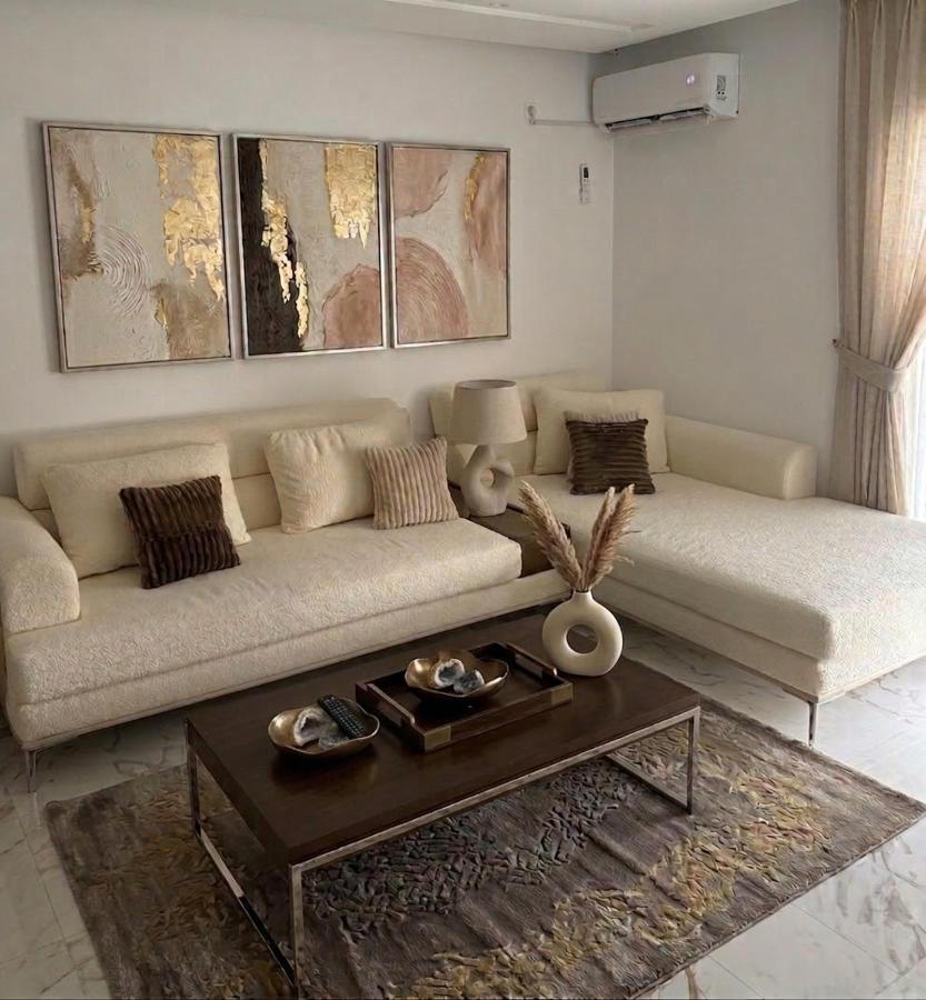 شقق مفروشة بالعوينة - B&B El Aouina