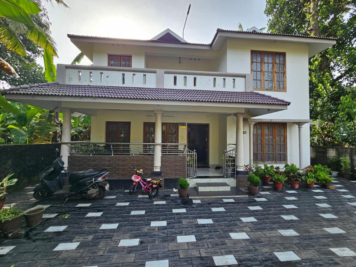 Neha's Homestay Varkala ! ! ! - Bed and Breakfast Varkkallai