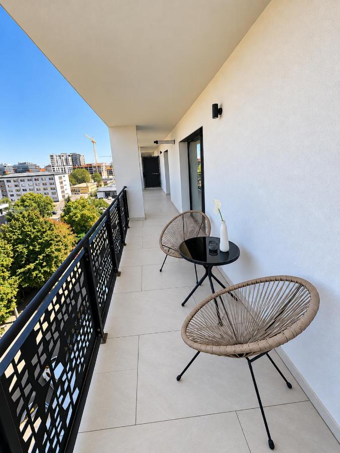 MaisonA - Modern and Stylish Near Center - Bed and Breakfast Timişoara
