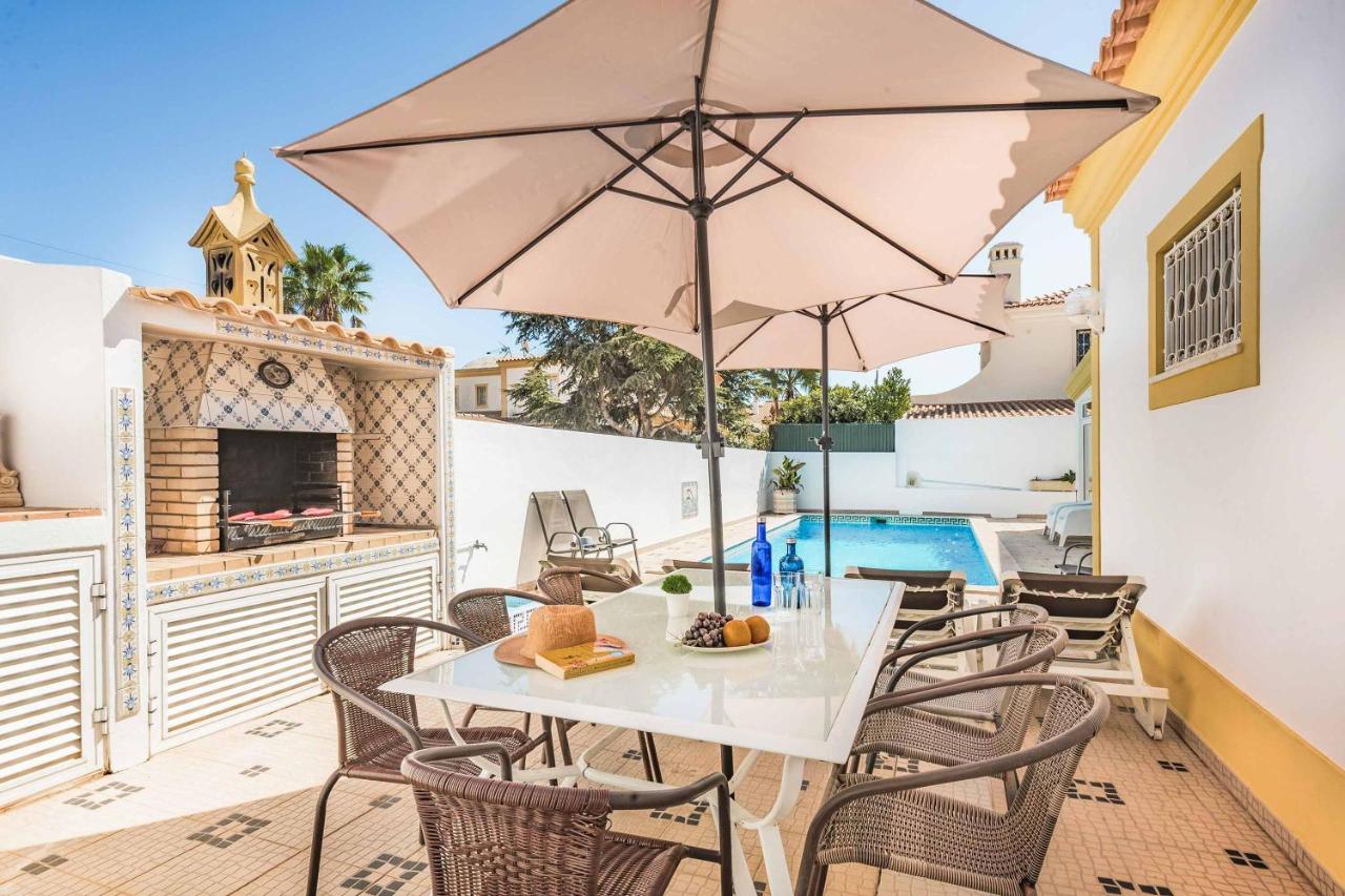 Villa Vivienda Rosa - B&B Albufeira