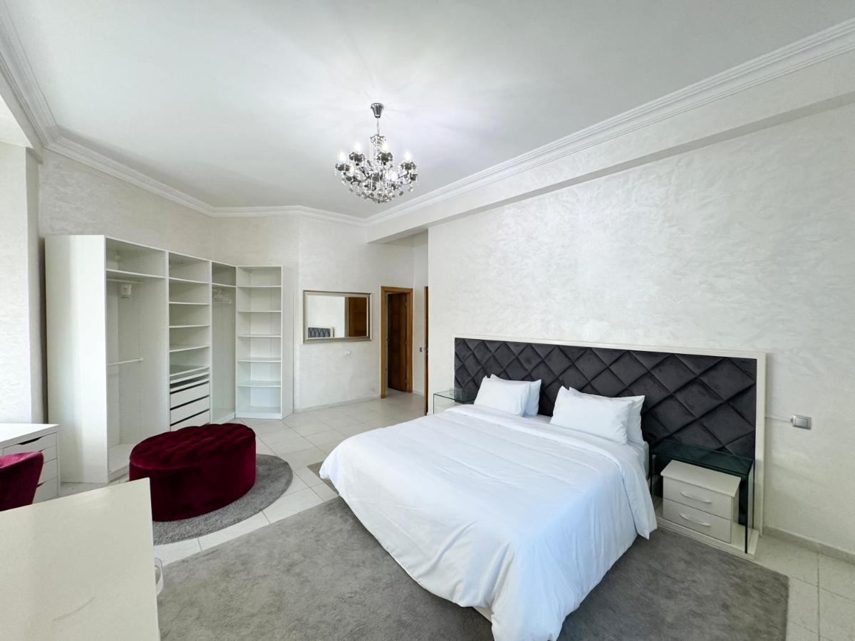 Hay Riad Prestige Family Home Luxury & Comfort in Rabat - B&B Rabat