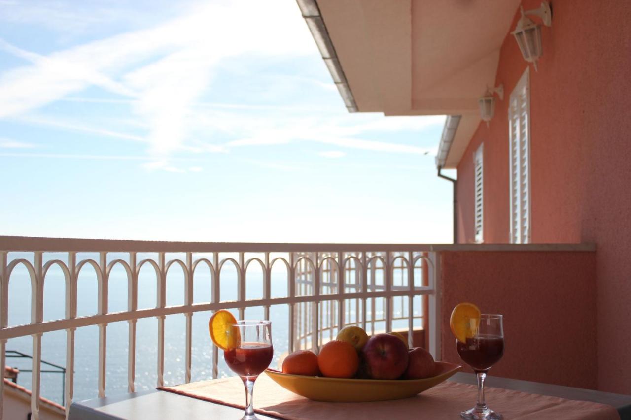 Studio met Uitzicht op Zee