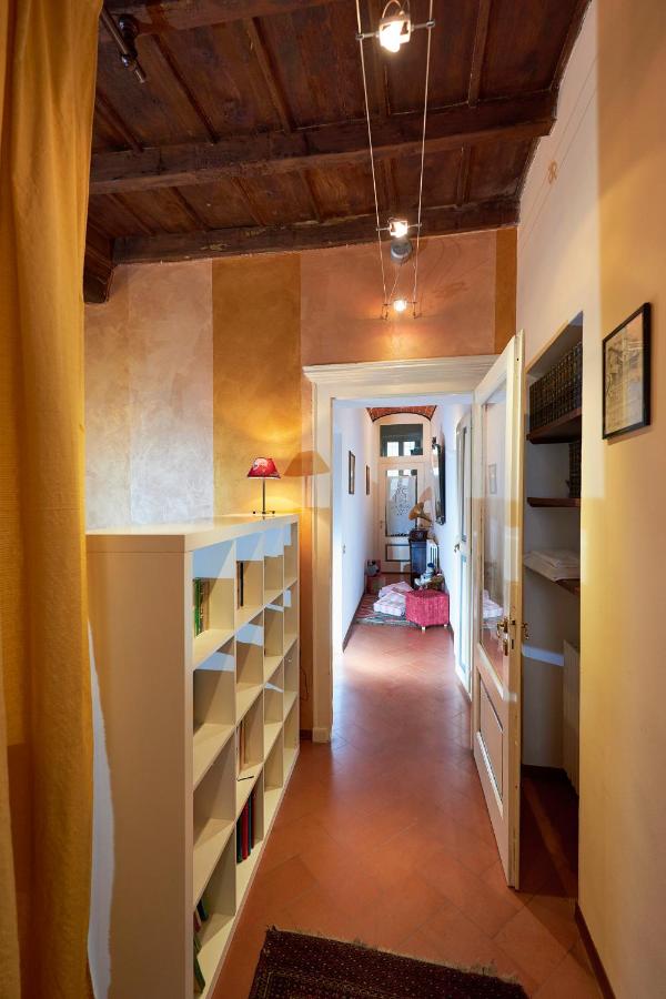 Appartamento con 2 Camere da Letto - Piano Terra