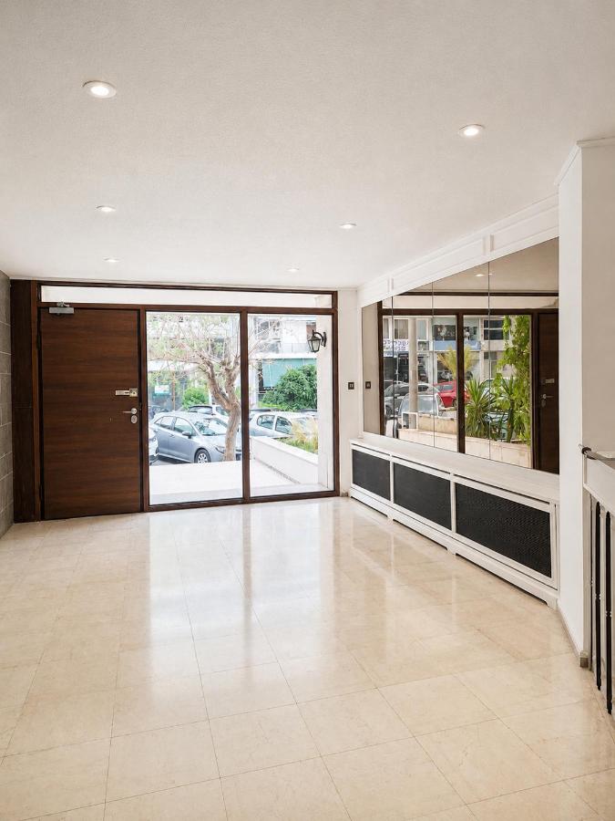 Royal Riviera Seafront Duplex - B&B Athens