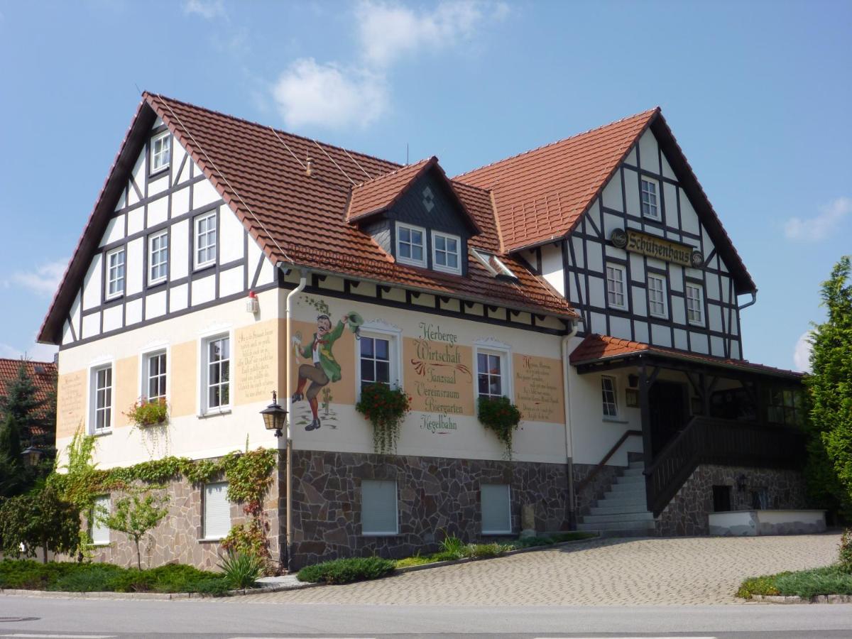B&B Dürrhennersdorf - Landgasthof Pension Schützenhaus - Bed and Breakfast Dürrhennersdorf