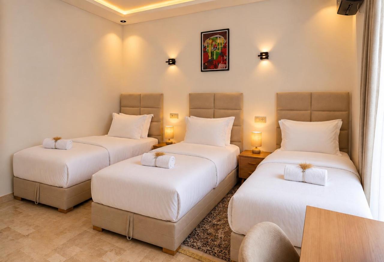 Triple Room with Mountain View