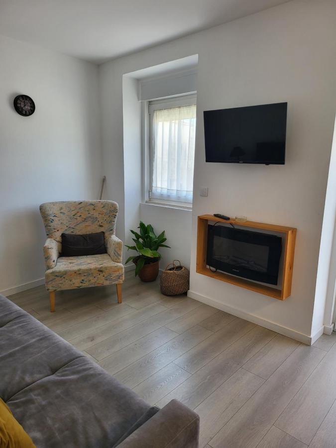 Henriqueta Maia Suits - B&B Aveiro