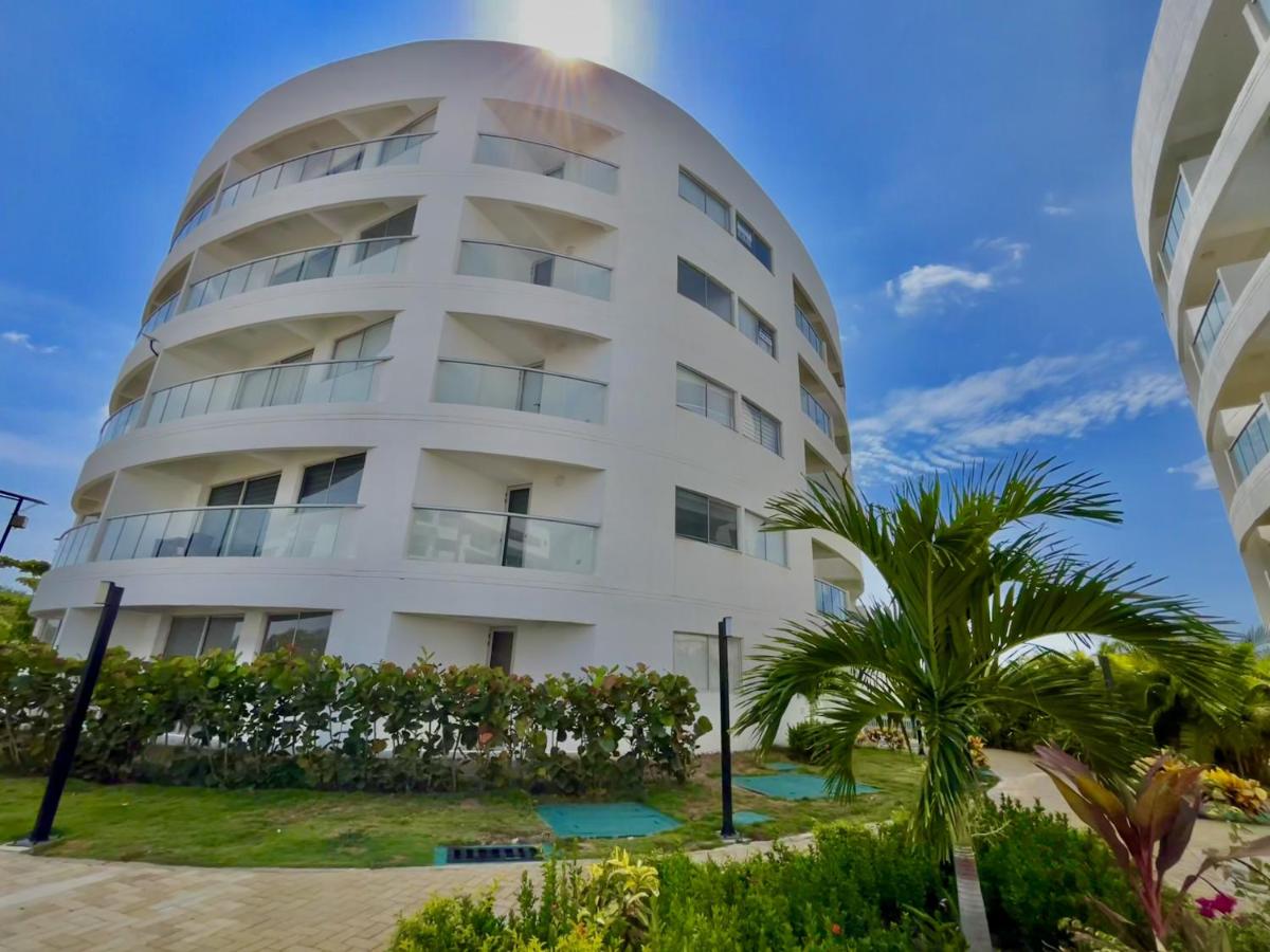 TREVI Lujoso apto Piscina acceso en auto a playa Privada - Chambres d'hôtes Carthagène