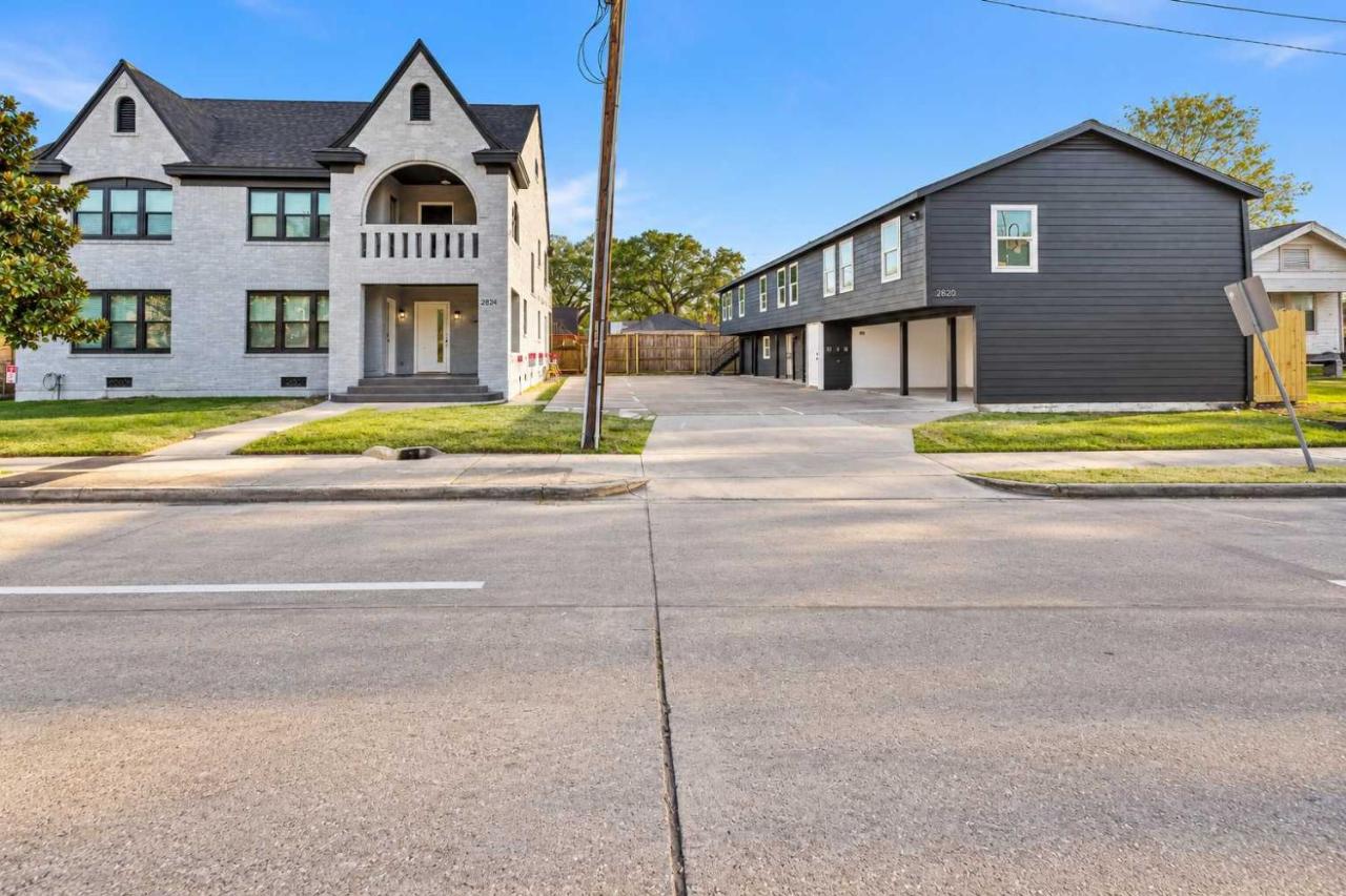 2BR Loft Near TSU and Med Center I In-Unit Laundry I Third Ward Houston 1 - Ferienwohnung Houston