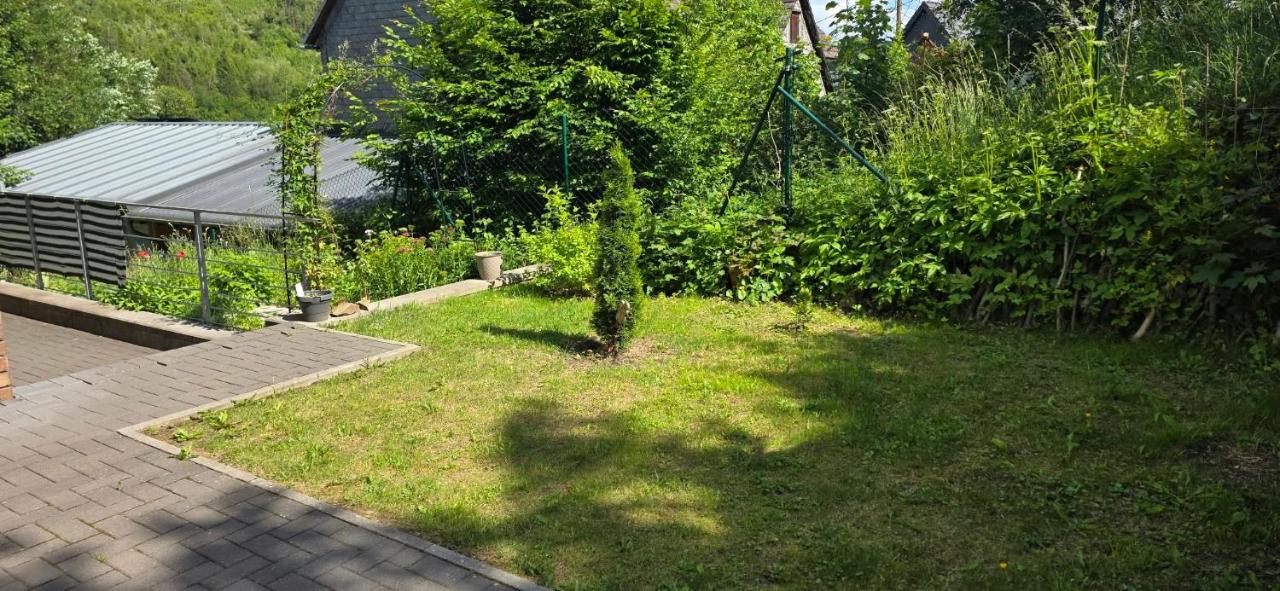 Modernes Wohnen EG mit Terasse Grill - B&B Bad Berleburg