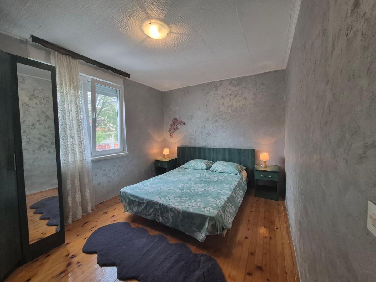 Apartment Boulevard Free Garage Parking - B&B Mostar