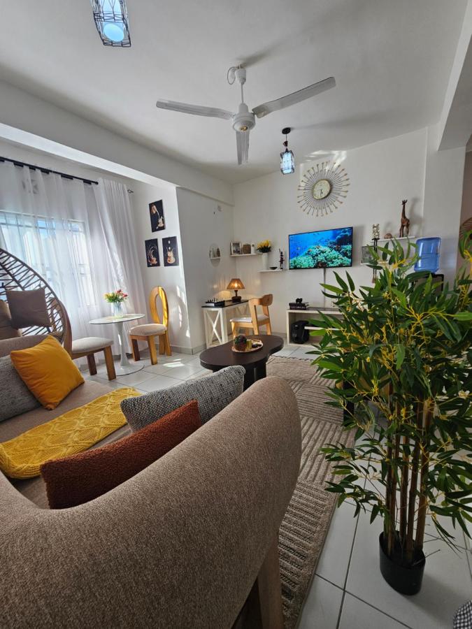 Cindy's Ample home - B&B Mombasa