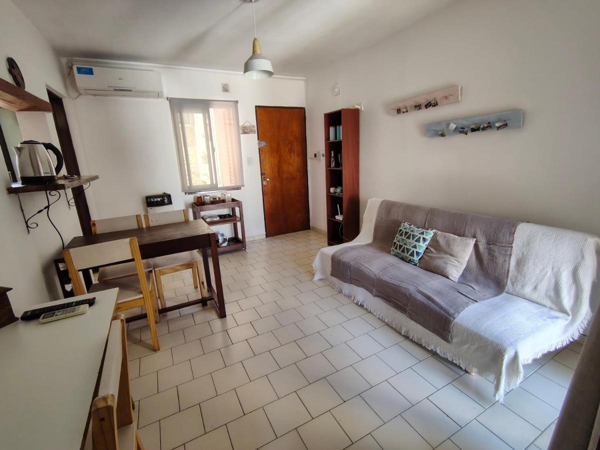 Nva Córdoba a100 mts de la UNC- con patio - B&B Córdoba