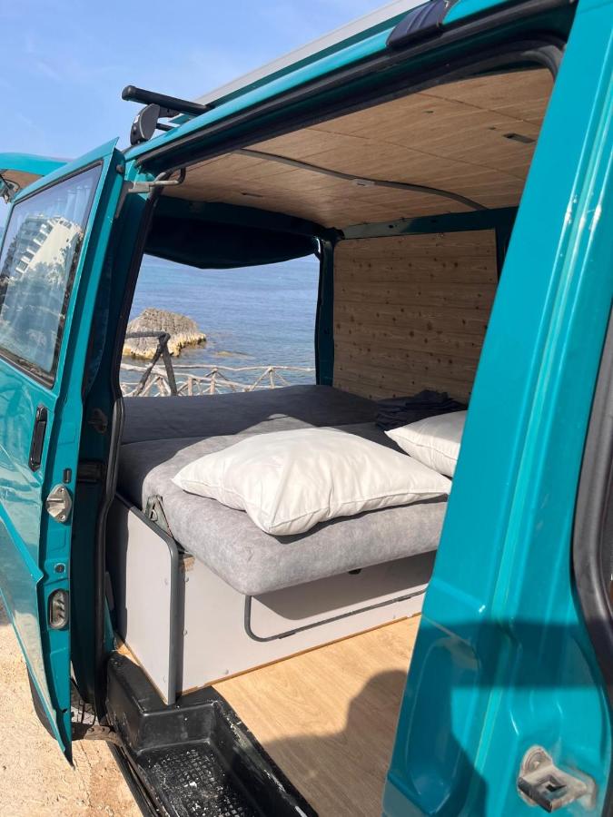 Vintage Camper Van Piña Marina - B&B Palma