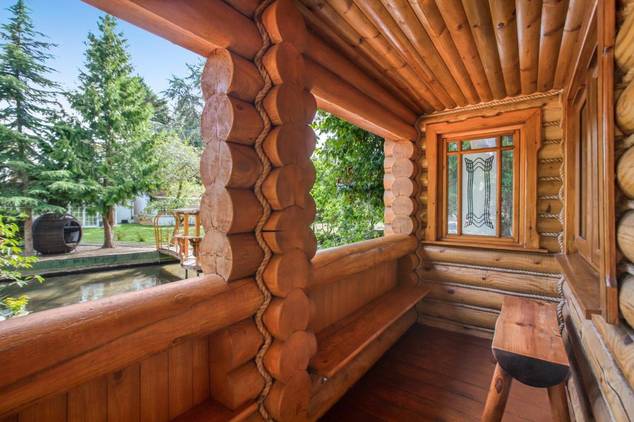 Traditional Log Cabin next to Harry Potter Studios - Ferienwohnung Kings Langley