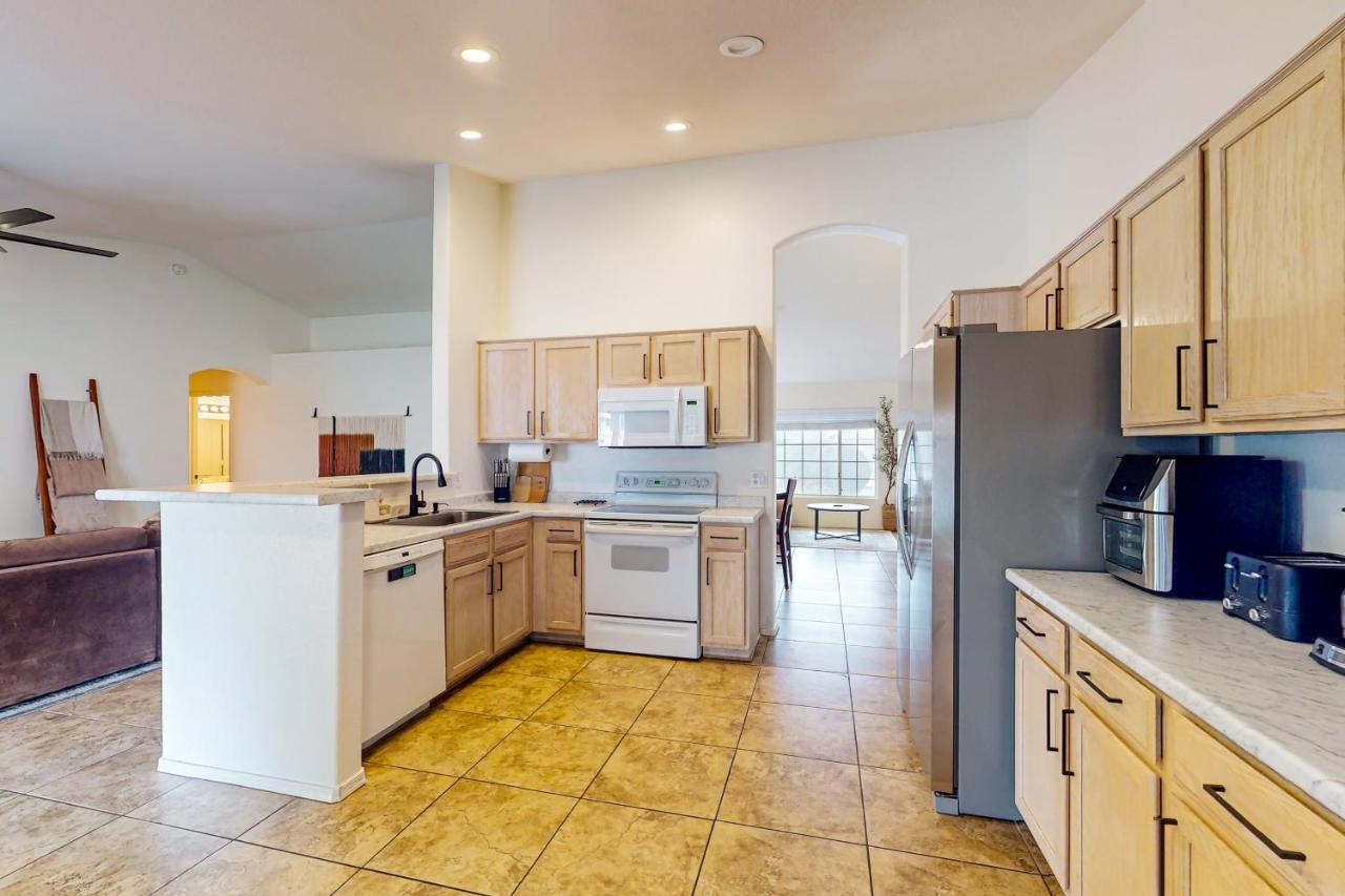 Suitewater - B&B Peoria