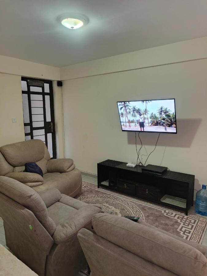 Zoro One Bedroom Apartment - Chambres d'hôtes Rungiri