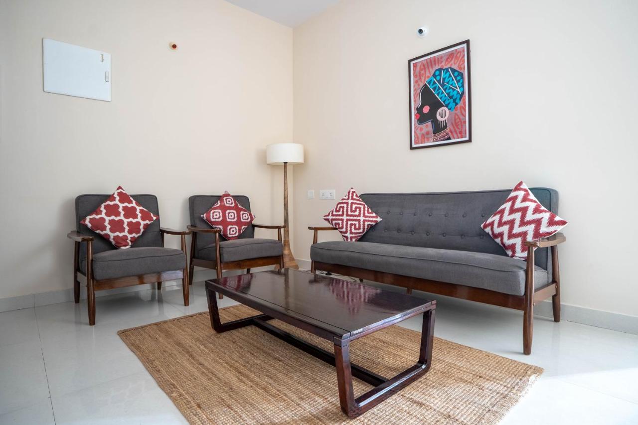 Two-Bedroom Apartment with Balcony