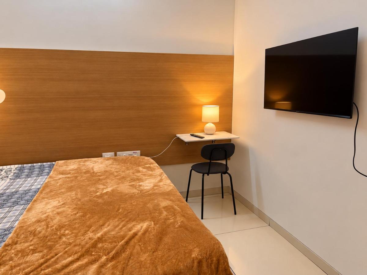 Luxe Studio - B&B Bengaluru
