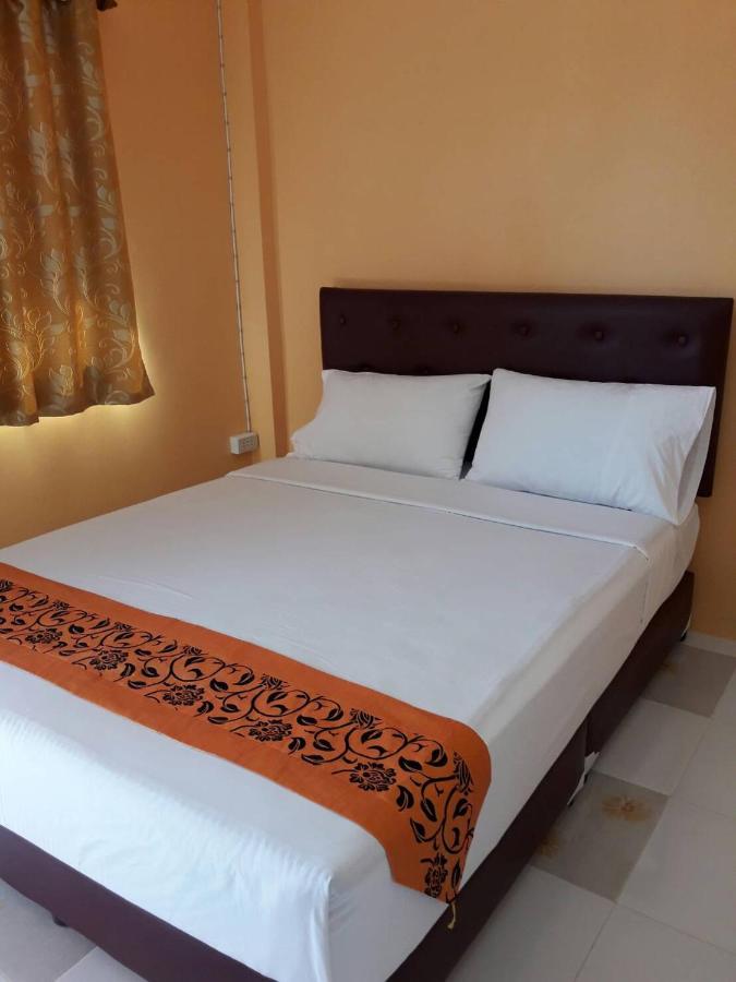 Chanakarn Guesthouse Sangkhla Buri - Ferienwohnung
