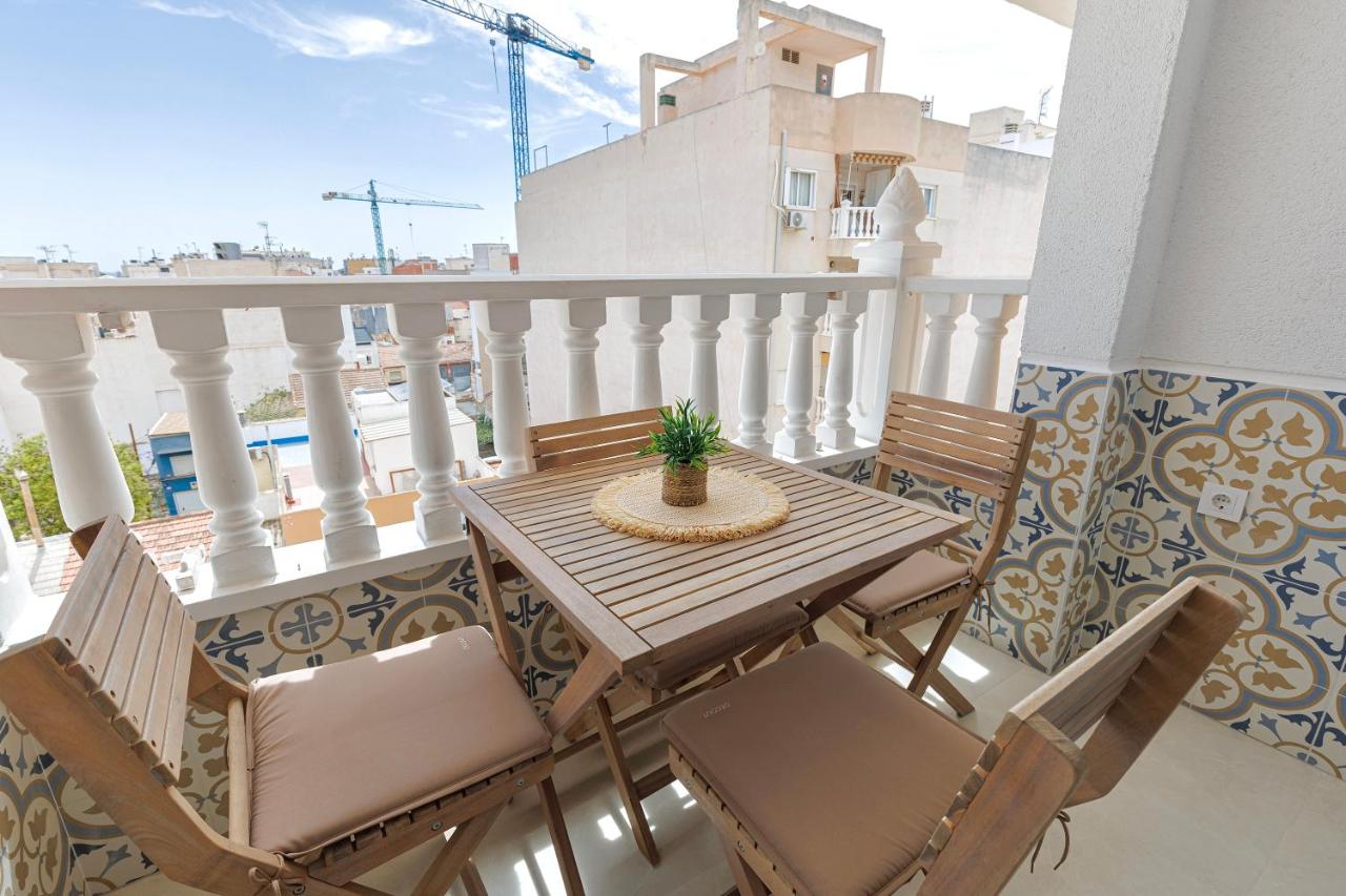 Apartamento LINDO - B&B Torrevieja