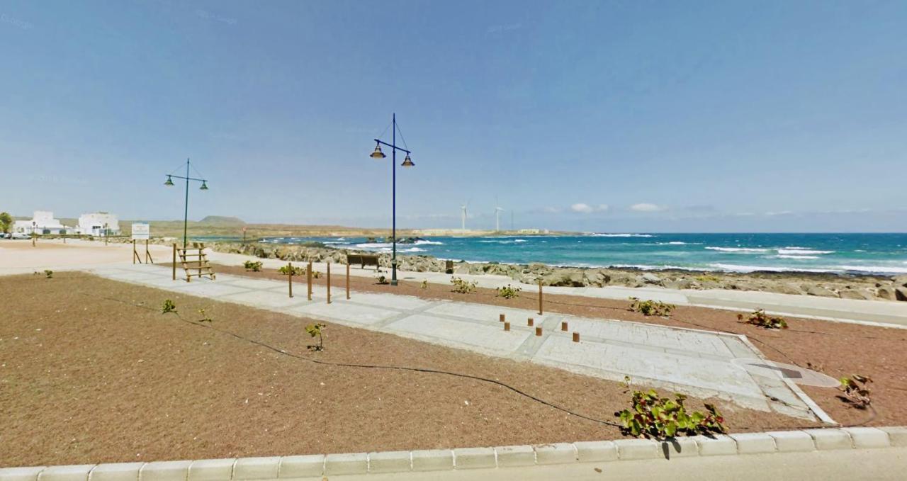 Casa Style In the center by iRent Fuerteventura - Bed and Breakfast Corralejo
