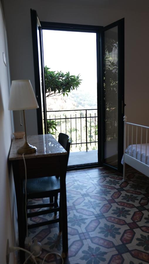 Ntrizzi Bed & Experience - Ferienwohnung Longobucco