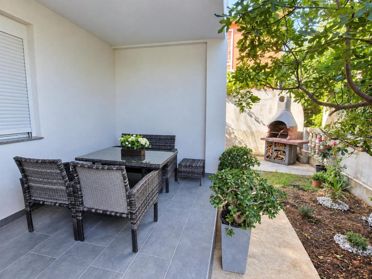 Apartment Perla - B&B Vir