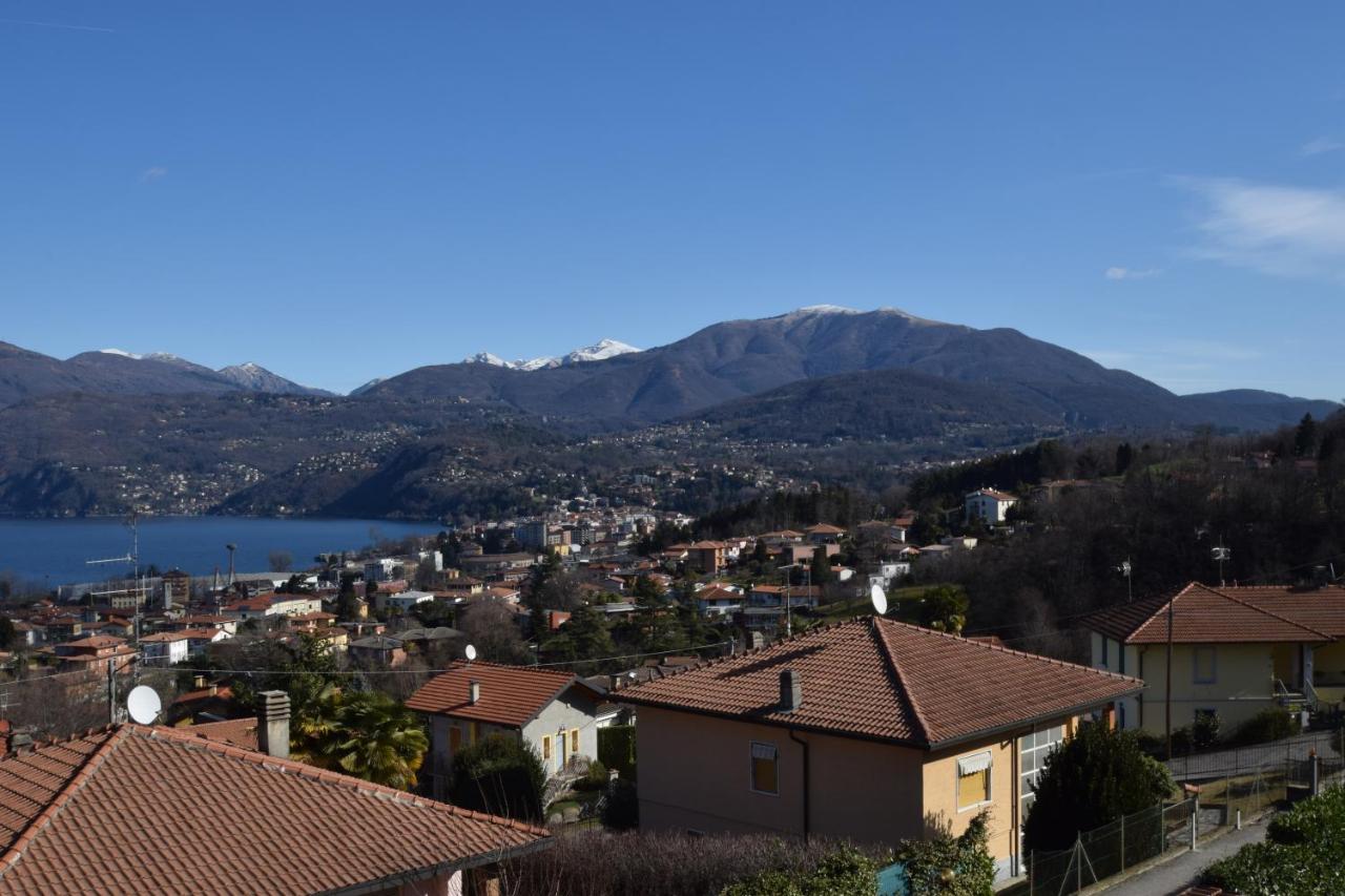 Apartment with Lake View