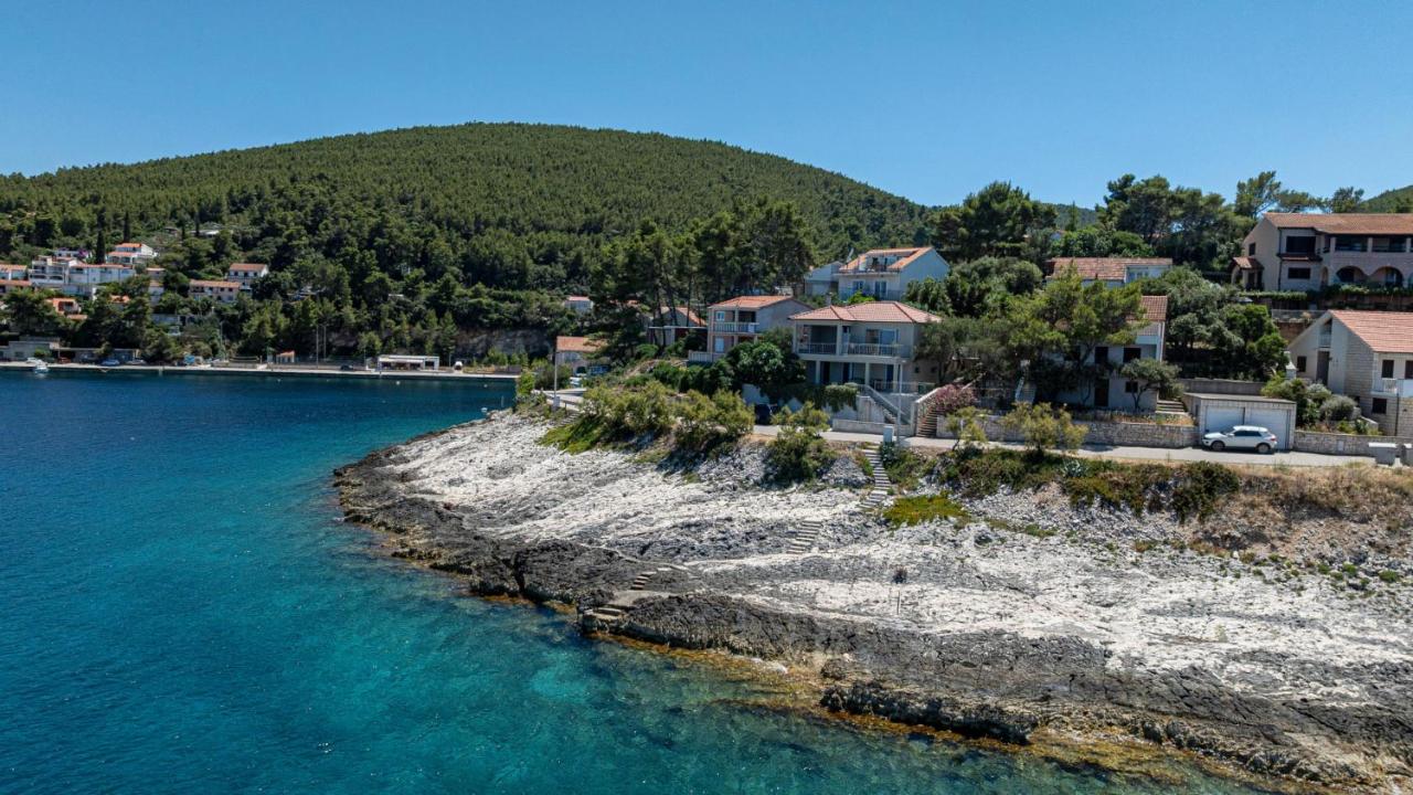 Villa Julia - Korcula by Villas Guide - Bed and Breakfast Blato