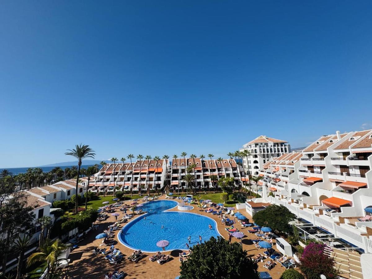 Golden View Holiday Home - Bed and Breakfast Playa de las Américas