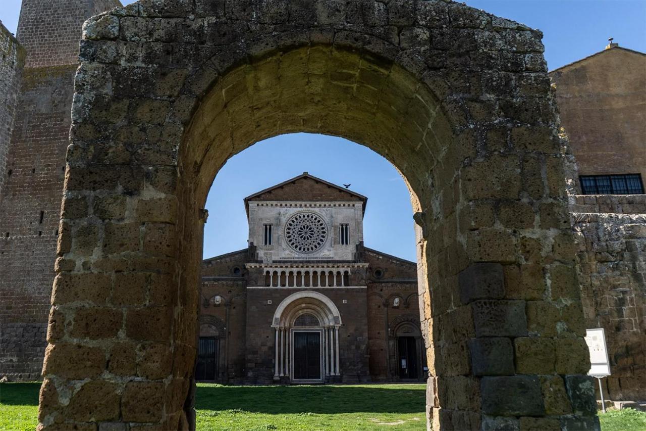 La finestra sul Monastero - Bed and Breakfast Tuscania