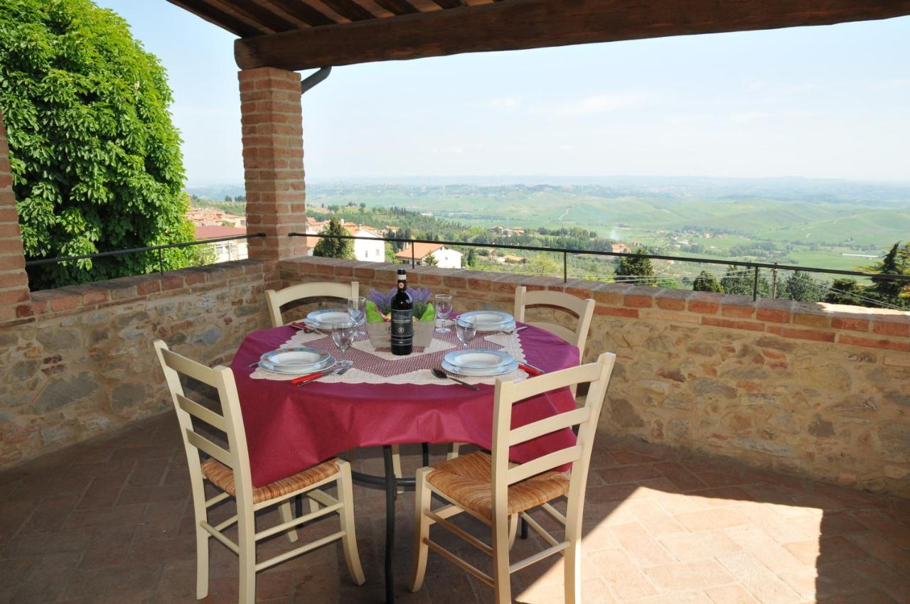 B&B Chianni - La Terrazza - Bed and Breakfast Chianni