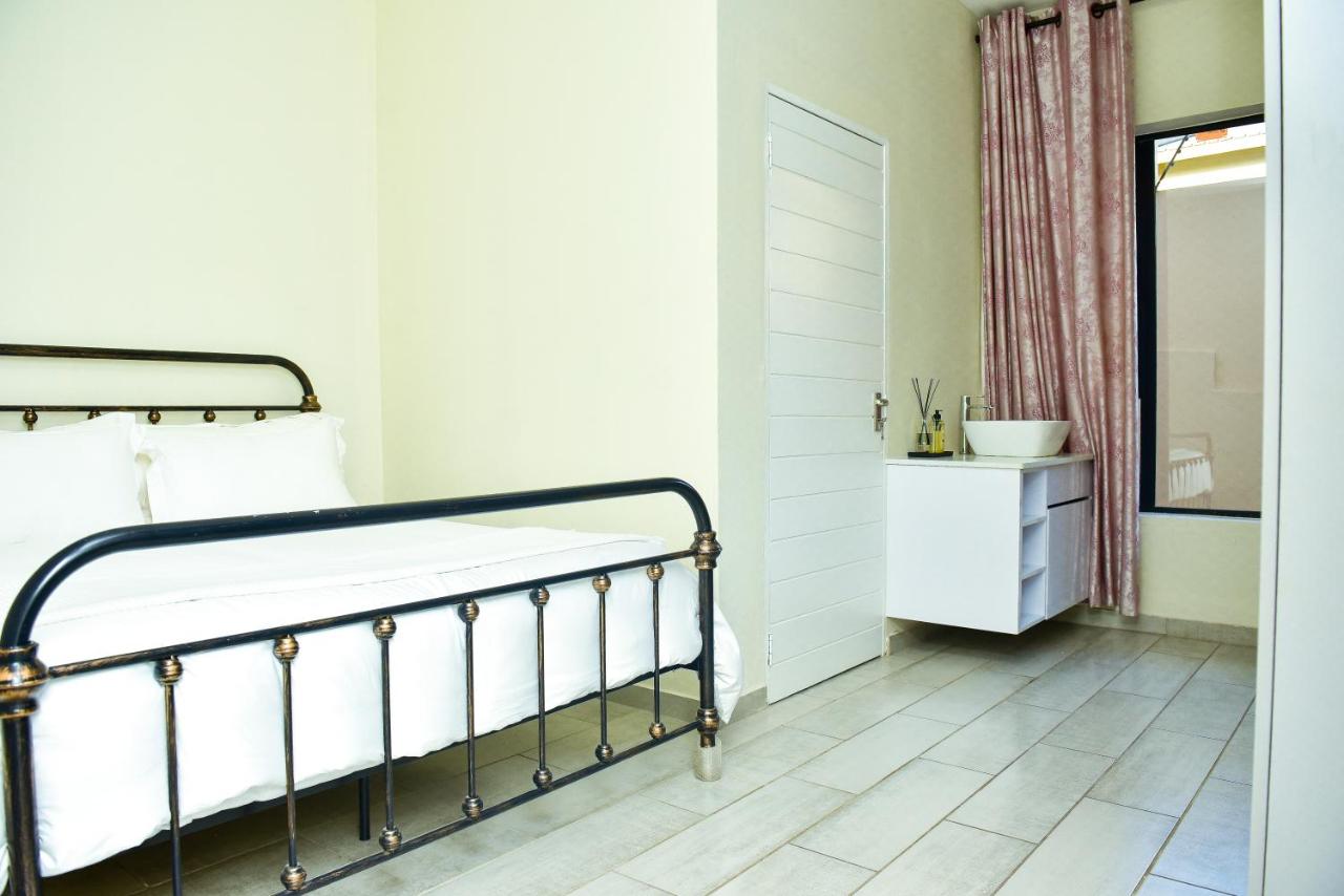 Zimmer mit Queensize-Bett